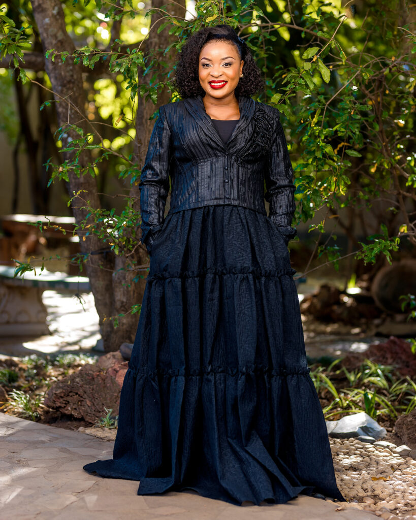 Black Velvet Noir” Fashion Set
