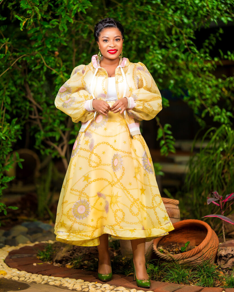 Heart jacket‑outfit that screams playful elegance—golden vibes,